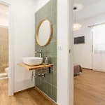 Ferienhaus Travel - Arenella Holidays
