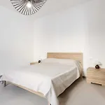 Travel - Arenella Holidays Ferienhaus Palermo