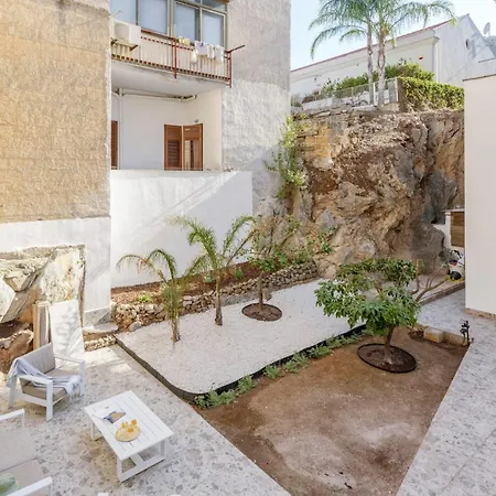 Travel - Arenella Holidays Holiday home Palermo