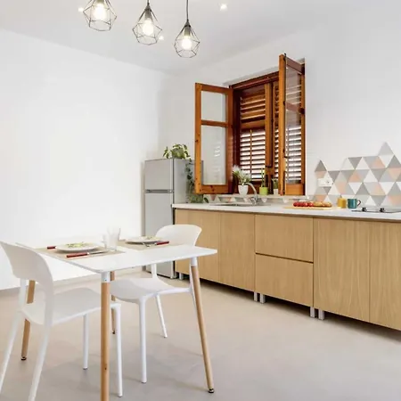Holiday home Travel - Arenella Holidays *