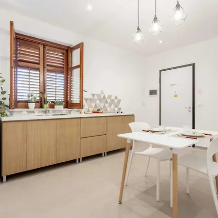 Travel - Arenella Holidays Holiday home