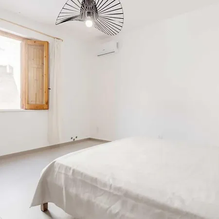 Ferienhaus Travel - Arenella Holidays Palermo
